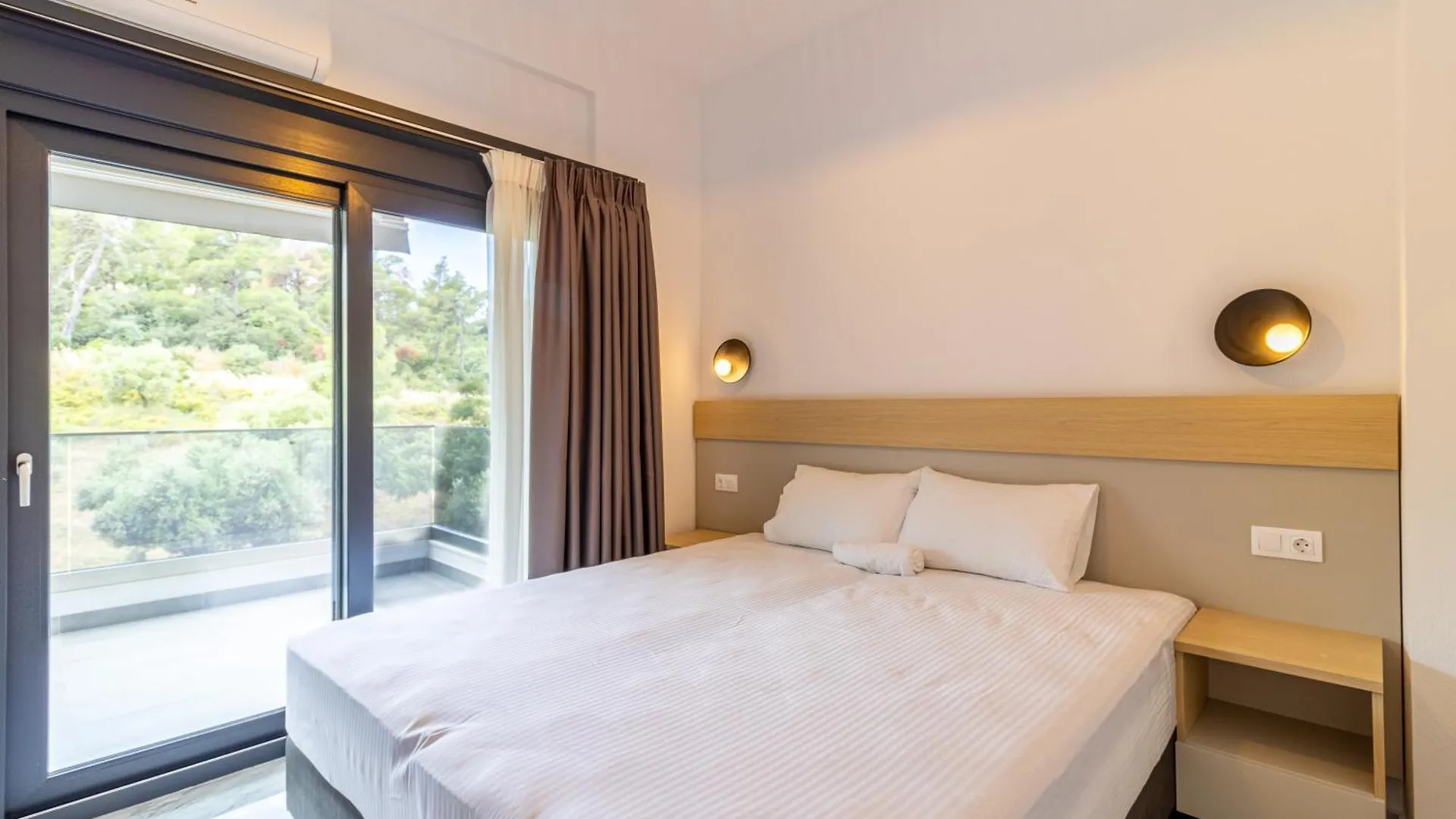 נאוס מרמרס Sithoniars White Sand Luxury Maisonette וילה