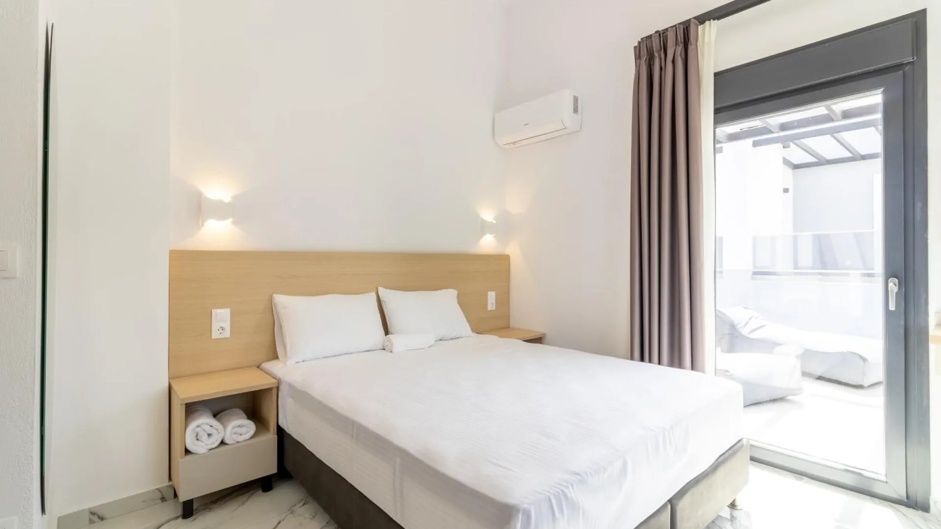 נאוס מרמרס Sithoniars White Sand Luxury Maisonette וילה נאוס מרמרס